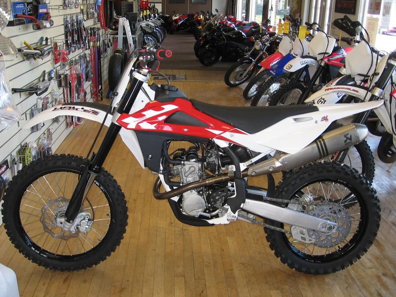 2011 Husqvarna TC i250 Dirt Bike 