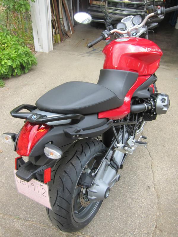 2012 BMW R1200r *630 Miles!* Special Metallic Red, US $13,500.00, image 4