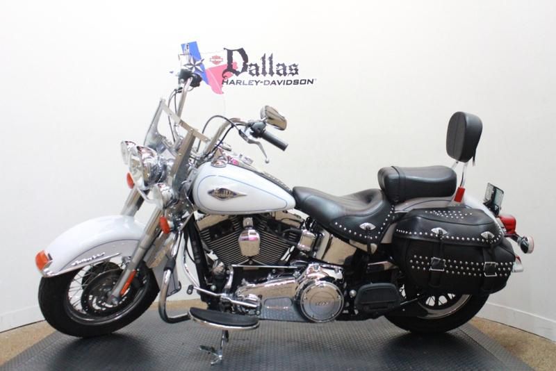 2012 Harley-Davidson Softail Heritage Softail Classic - FLSTC Cruiser , US $16,254.00, image 2