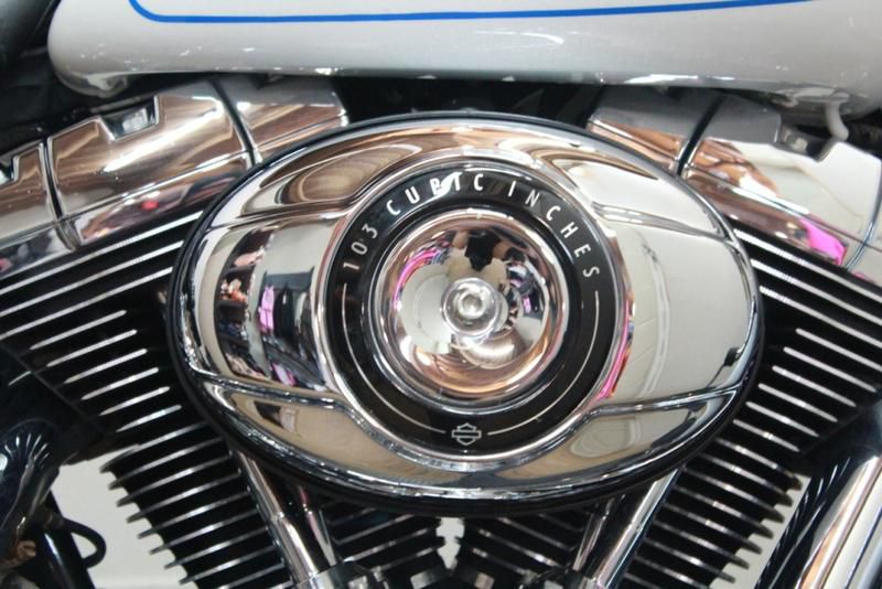 2012 Harley-Davidson Softail Heritage Softail Classic - FLSTC Cruiser , US $16,254.00, image 13