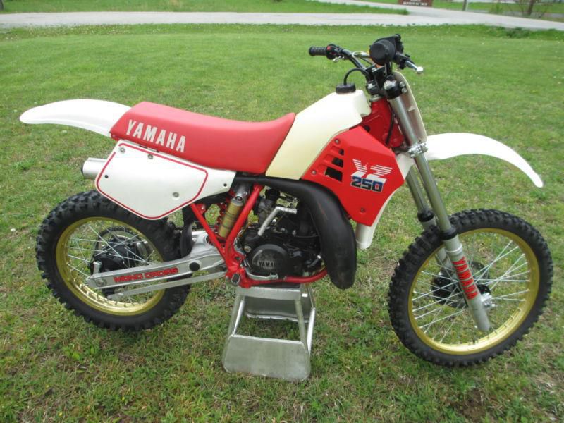1986 YZ250 In excellent shape Vintage piece of history A