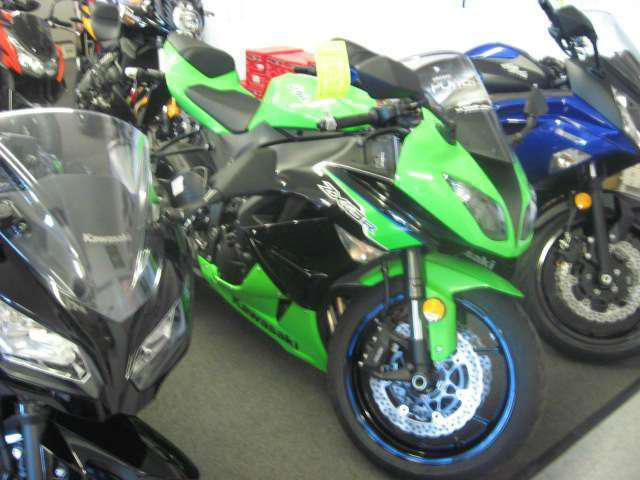 2013 kawasaki ninja zx-6r  sportbike 