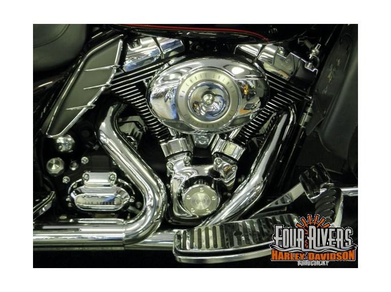 2013 Harley-Davidson FLHTCU - Electra Glide Ultra Classic 