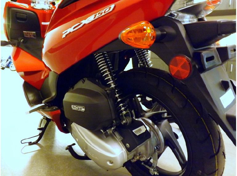 2014 Yamaha YZ 450F , $7,699, image 2