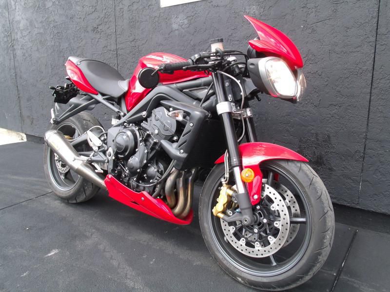 2012 triumph street triple r  standard 