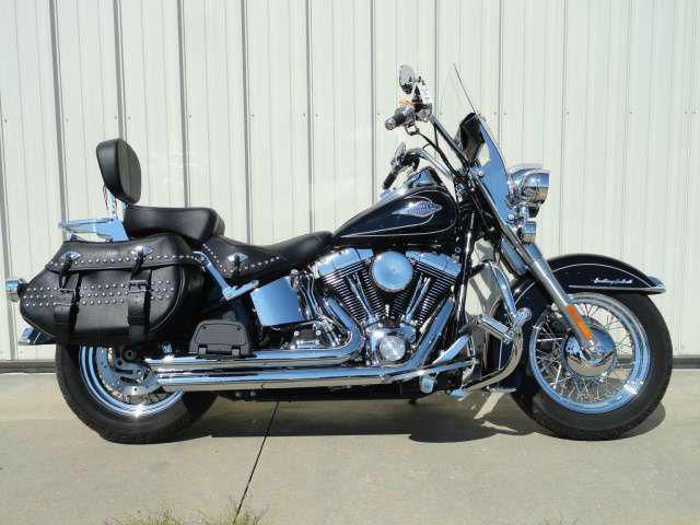 2011 harley-davidson flstc heritage softail® classic