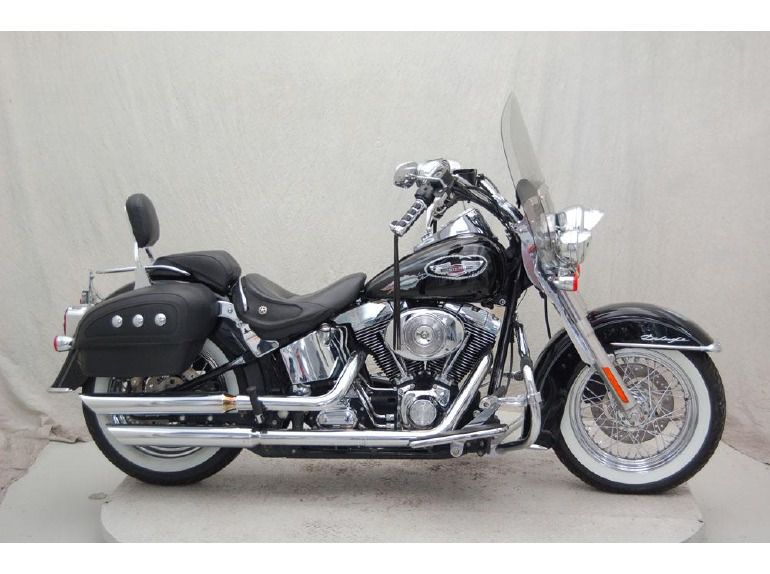 2005 harley-davidson flstn 