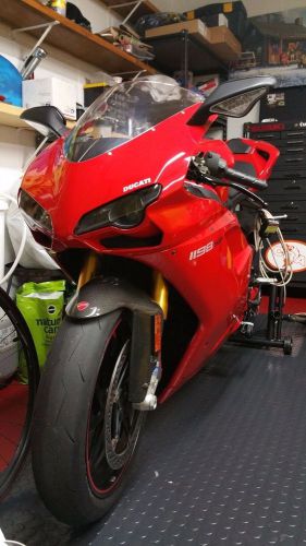 2011 ducati superbike