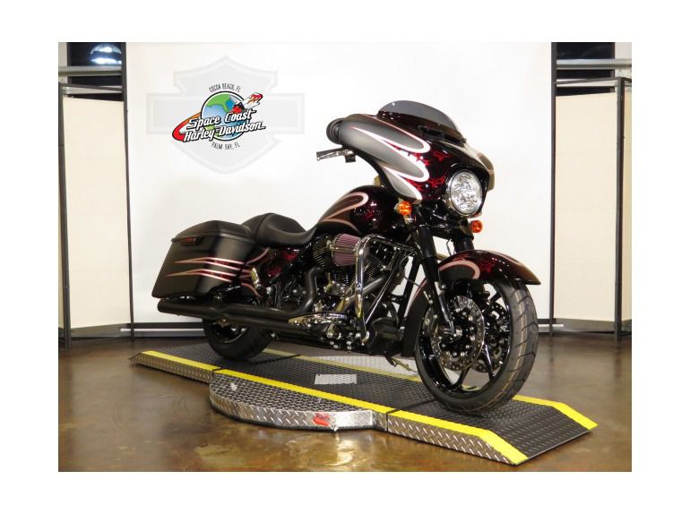2014 Harley-Davidson FLHX - Street Glide 