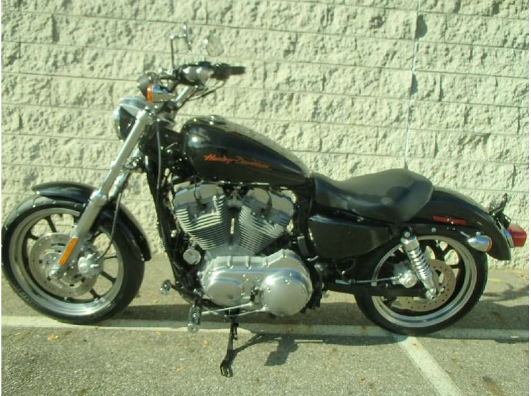 2011 Harley-Davidson Sportster 883 SuperLow , $5,990, image 1