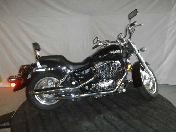 2003 honda shadow sabre