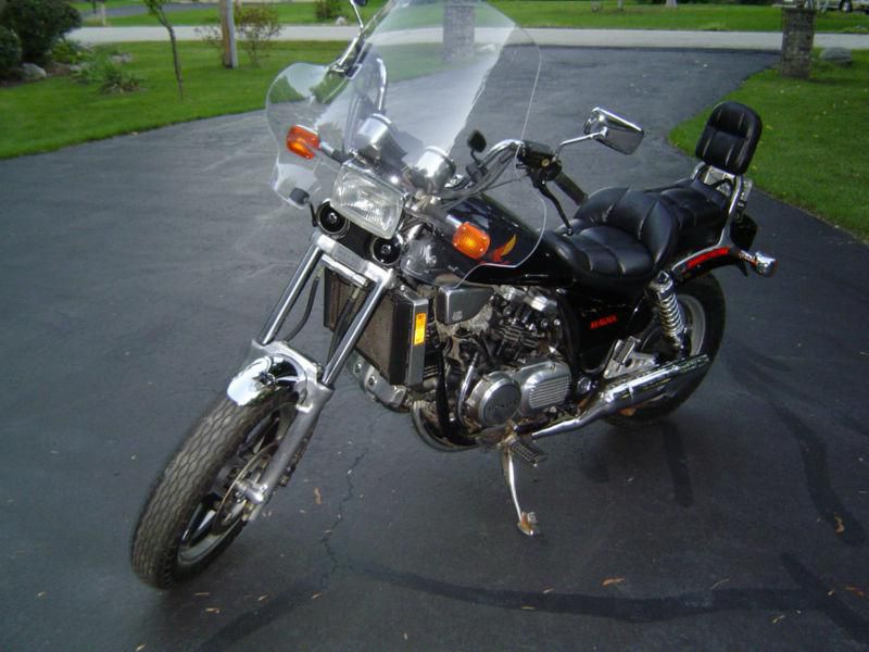 Buy 1986 HONDA VF700 MAGNA on 2040-motos