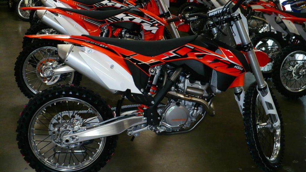 2014 ktm 250 sx-f  dirt bike 