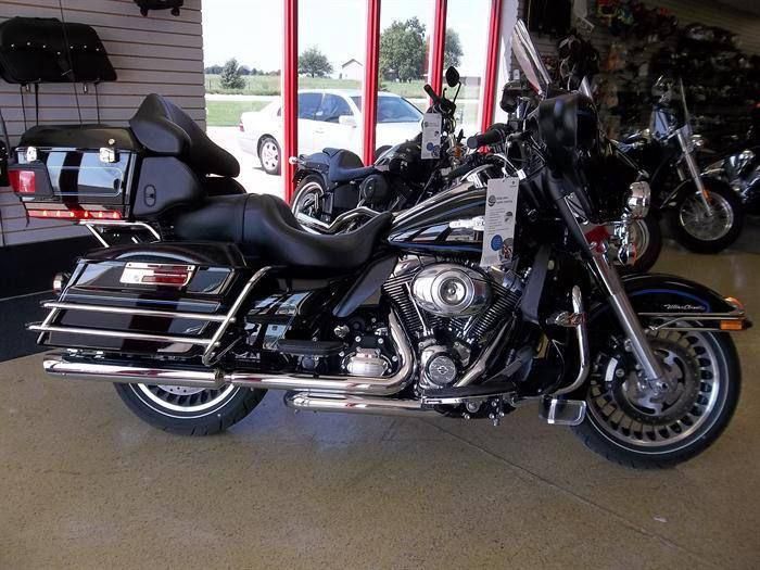 2012 Ultra Classic--MINT