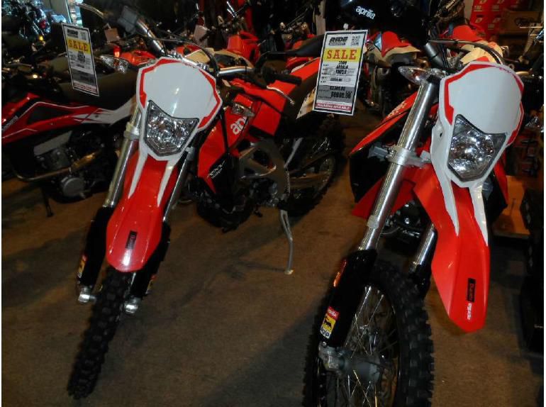 2009 aprilia rxv 5.5  dirt bike 