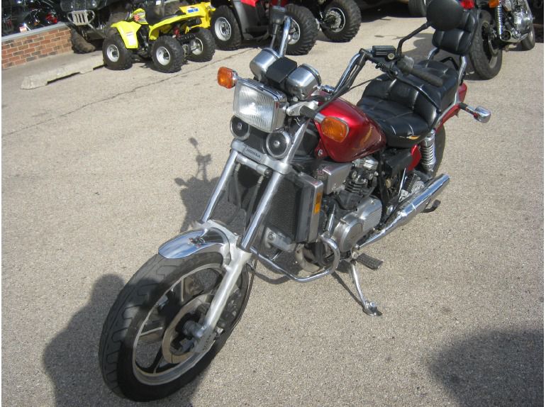 1986 Honda VF750 Magna for sale on 2040-motos