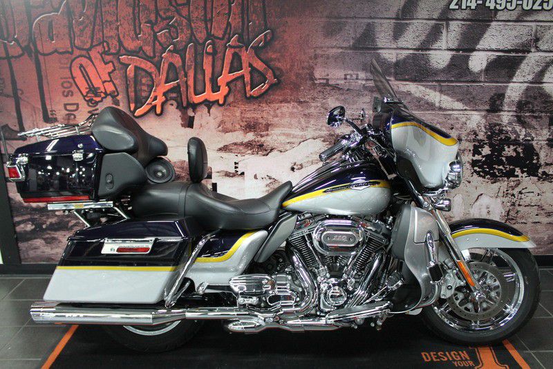 2012 Harley-Davidson FLHTCUSE7 - CVO Ultra Classic Electra Glide