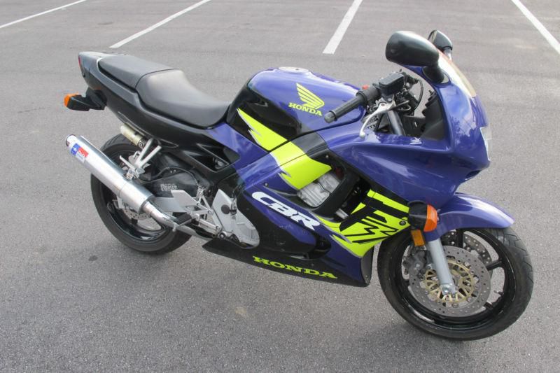 Blue 1995 Honda CBR 600cc Sport Bike, Motorcycle Only 7300 Miles