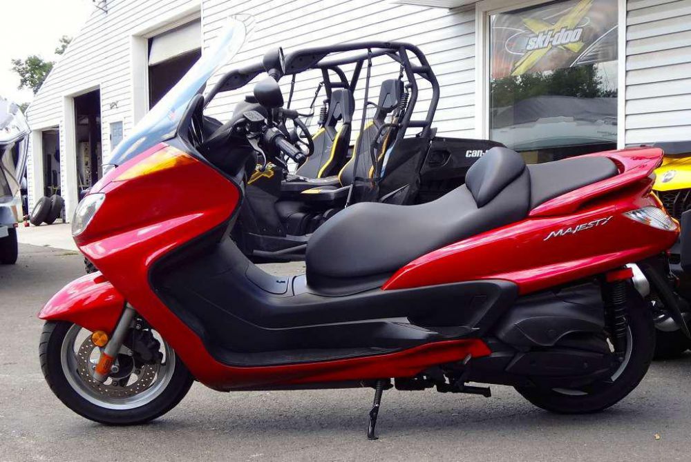 2006 yamaha majesty  scooter 