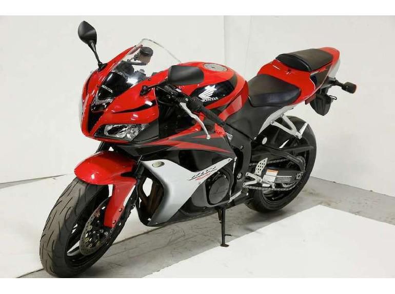 2007 honda cbr 600rr  sportbike 