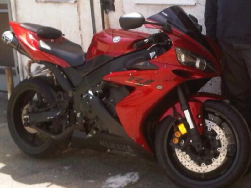 2005 Yamaha R1 - Lots of custom parts, CLEAN, Termignoni Exhaust, lots new parts