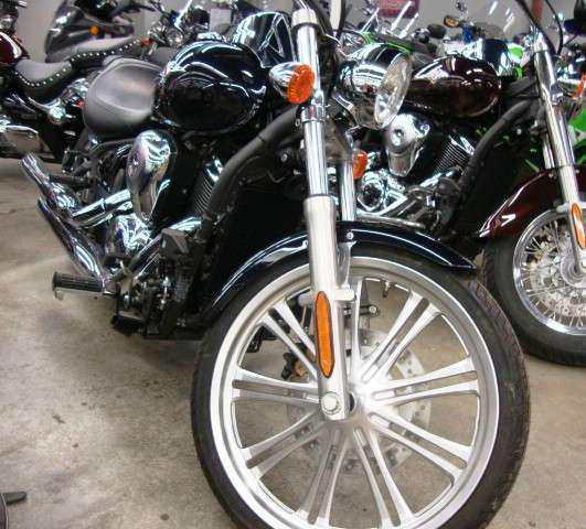 2012 Kawasaki Vulcan 900 Custom Cruiser 