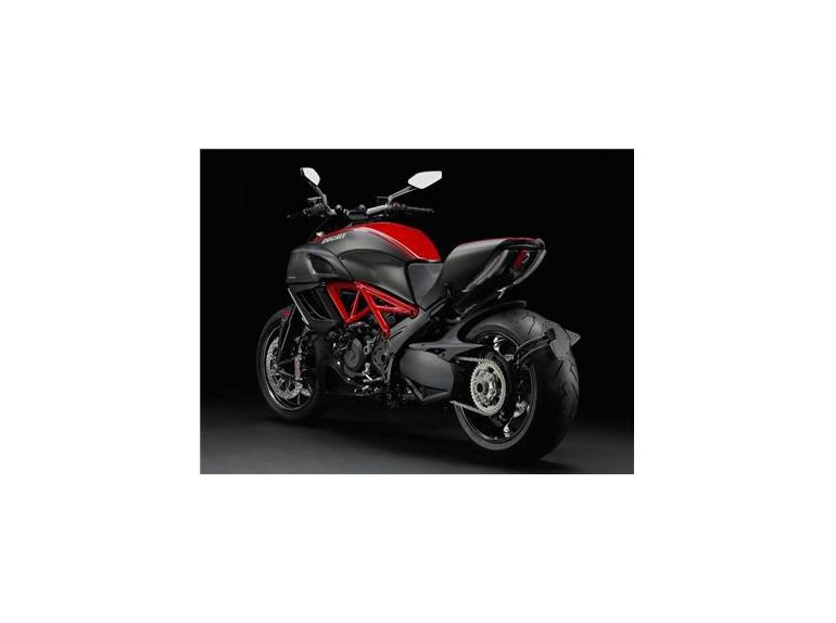 2013 Ducati Diavel Cromo 