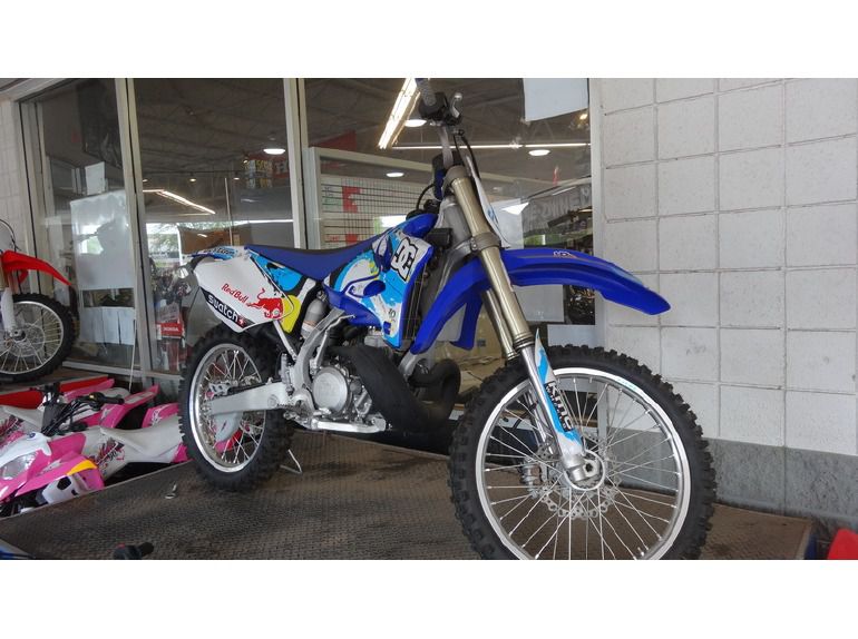 2011 Yamaha YZ 250 , $7,150, image 3