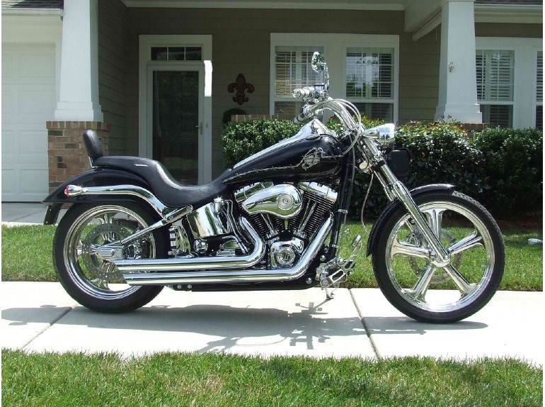 2005 Harley-Davidson FXDWG/FXDWGI Dyna Wide Glide, $12,700, image 3