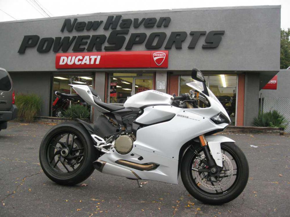 2013 Ducati 1199 Panigale Sportbike 