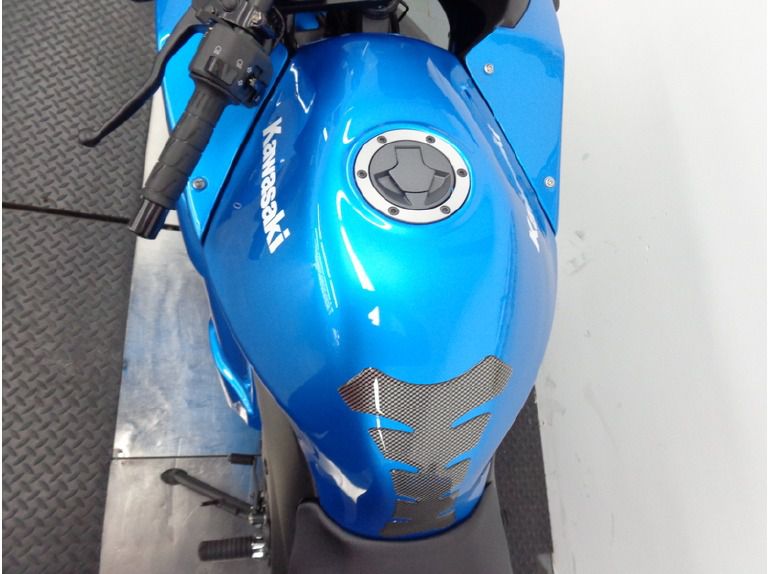 2010 Kawasaki Ninja 250R , $3,995, image 4