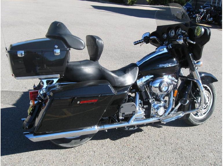 2007 Harley-Davidson FLHX - Street Glide , $15,195, image 2
