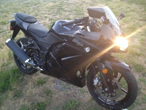 2011 Kawasaki Ninja, US $20285, image 4
