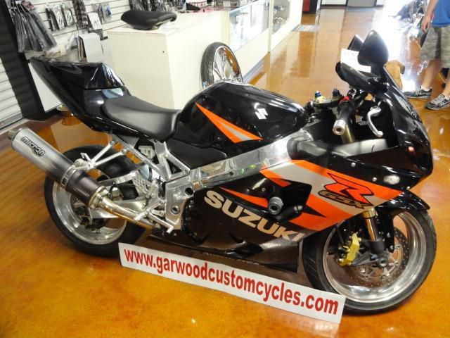 2004 Suzuki GSX-R600 Sportbike 