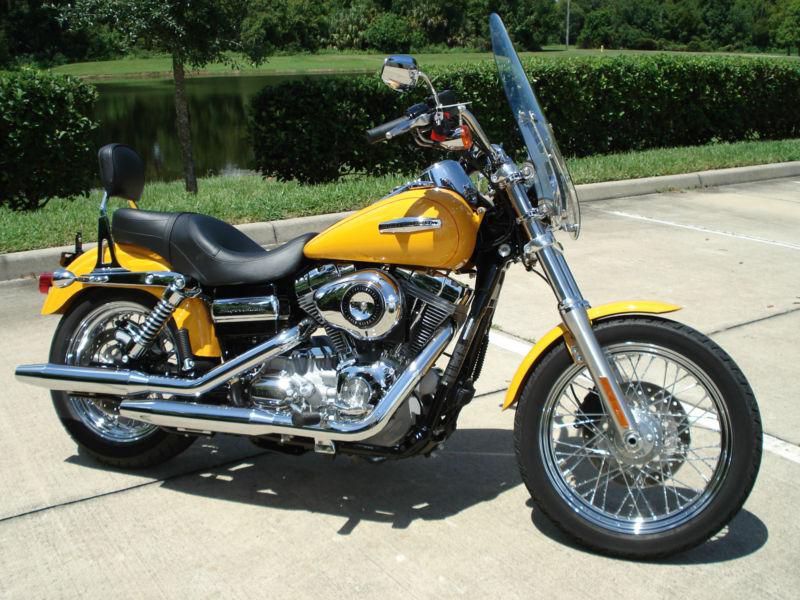 2008 Harley Davidson Dyna Super Glide Custom Only 3k Miles Flawless Bike !!