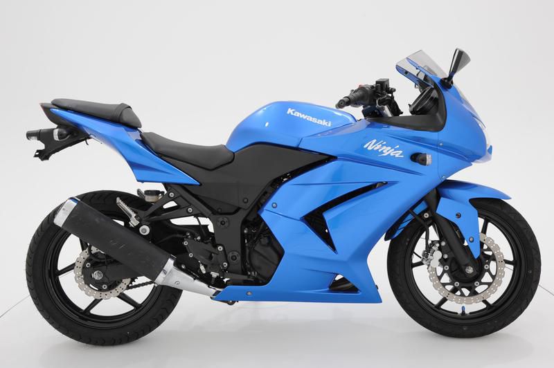2010 kawasaki ninja 250r  sportbike 