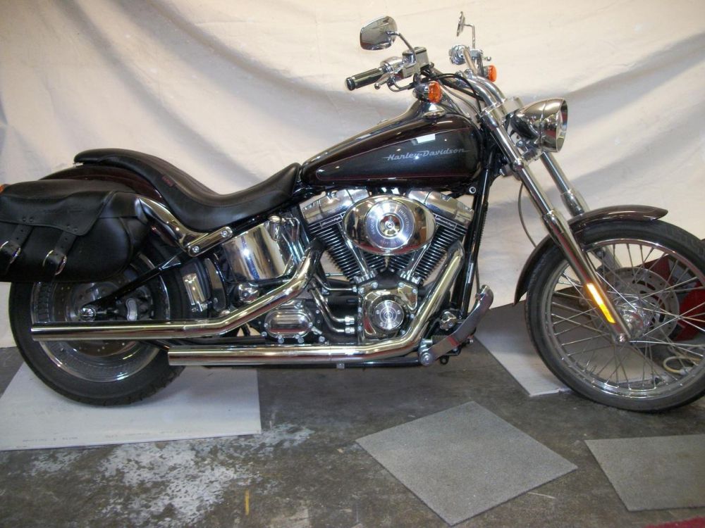 2005 harley-davidson softail  cruiser 