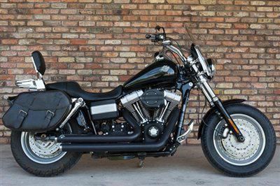2009 HD DYNA FAT BOB - LOW MILES - LOADED WITH UPGRADES - EXCELLENT