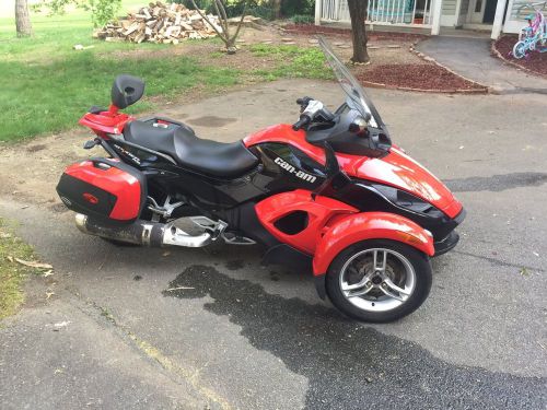 2010 Can-Am Spyder RS, US $52000, image 3