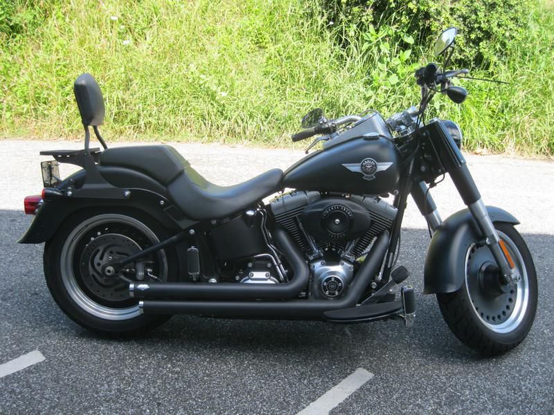 2010 Harley-Davidson FLSTFB - Softail Fat Boy Lo Cruiser 