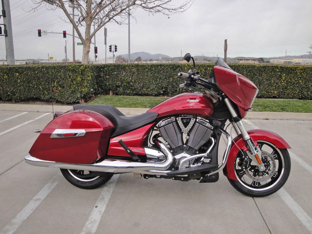 2013 Victory CROSS COUNTRY COUNTRY Cruiser 