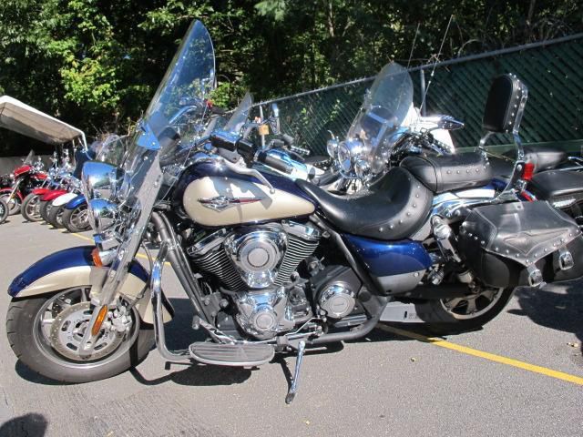 2009 Kawasaki VN1700 LT Cruiser 