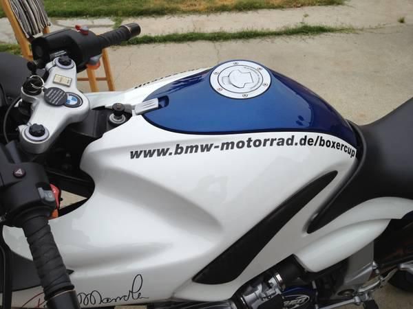 2003 R1100s boxer cup replica low mile 155 of 200 in the US