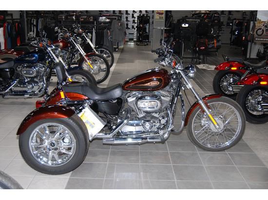 2009 Harley-Davidson XL1200C Trike 