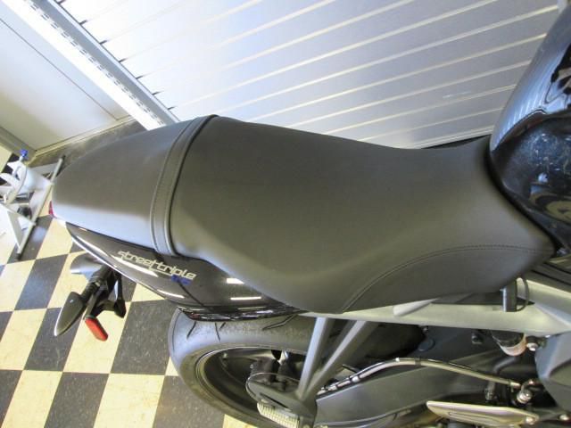 2013 Triumph Street Triple Standard , US $0.00, image 7