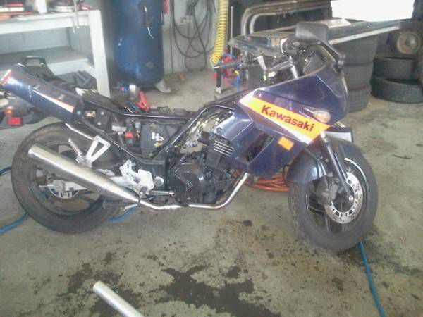 2005 kawasaki ninja 250 street bike