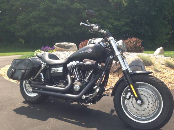 ACT NOW Fall price: LIKE NEW Harley Davidson Fat Bob