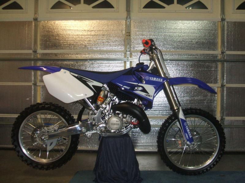 YZ 125V 2006 One Owner. Atlanta area. Can deliver if needed