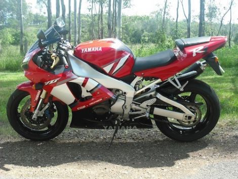 2001 Yamaha YZF-R1