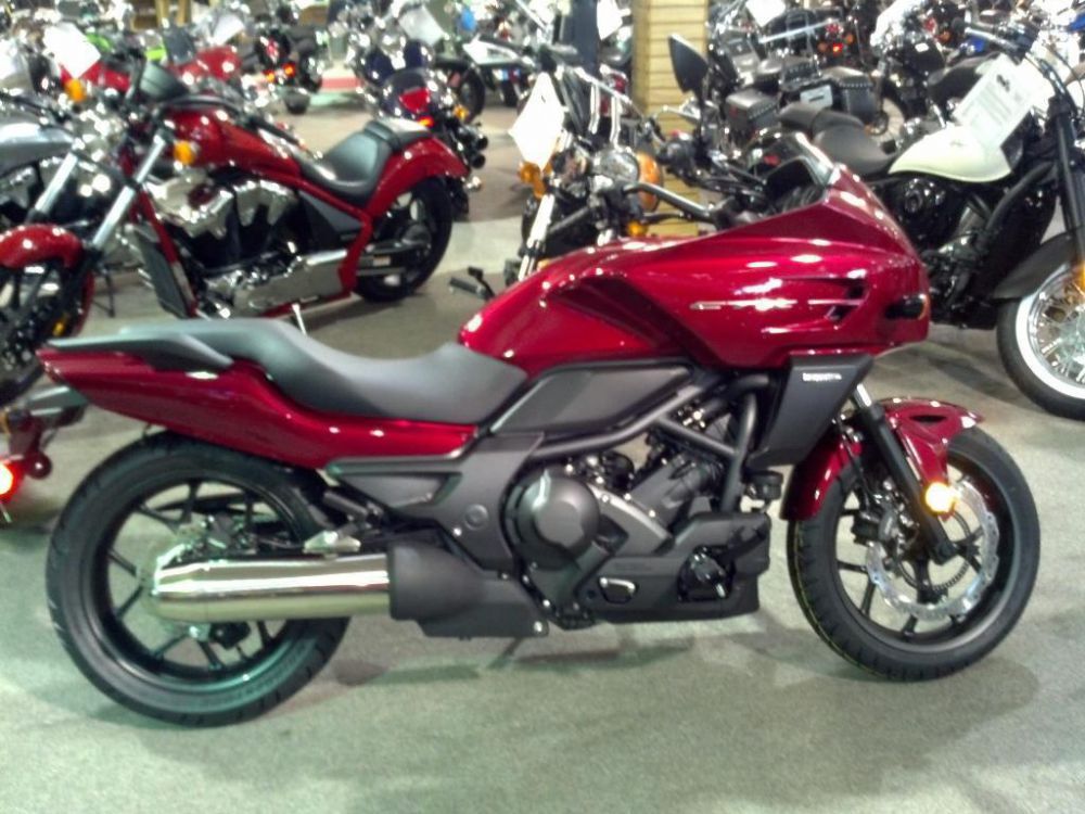 Buy 2014 Honda CTX700 DCT ABS (CTX700D) Touring on 2040-motos